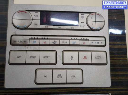 купить Переключатель отопителя (печки) на Lincoln Navigator 2006-2014