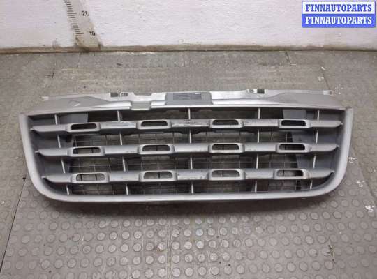 Решетка радиатора RN1570846 на Renault Master 2010-