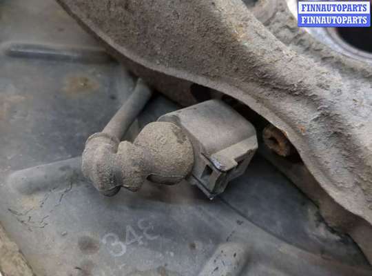 купить Ступица (кулак, цапфа) на Volkswagen Passat CC 2008-2012