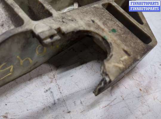 купить Кронштейн (лапа крепления) на Citroen C4 2004-2010
