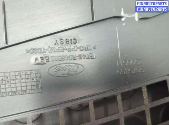 купить Пластик панели торпеды на Ford Edge 2015-2018