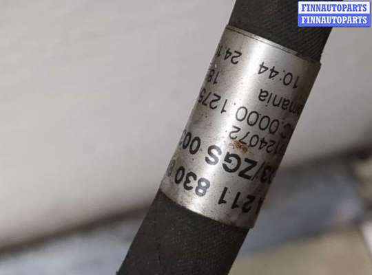 Трубка кондиционера на Mercedes-Benz CLS (C219)