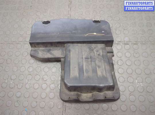 Пластик (Обшивка) моторного отсека LRN7523 на Land Rover Freelander 2 2006-2014
