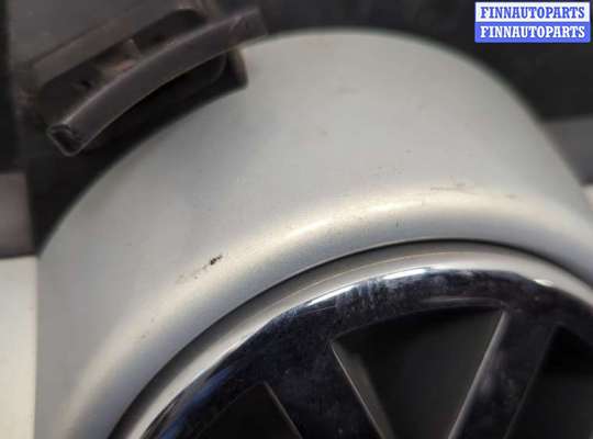 купить Решетка радиатора на Volkswagen Golf 4 1997-2006