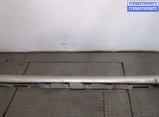 купить Накладка на порог на Toyota Avensis 2 2003-2008