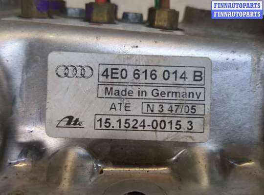 купить Блок клапанов на Audi A8 (D3) 2005-2007
