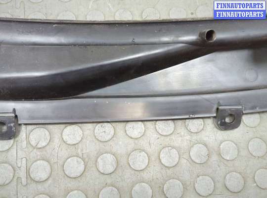 купить Жабо под дворники (дождевик) на Audi A6 (C6) 2004-2011