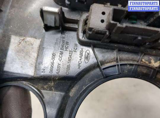купить Рамка под магнитолу на Ford Fiesta 2012-2019