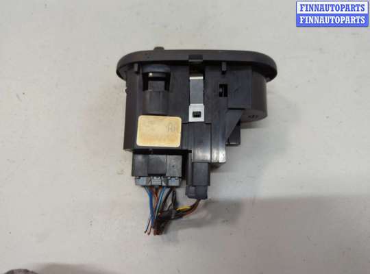 Переключатель света на Ford Explorer III (U152)