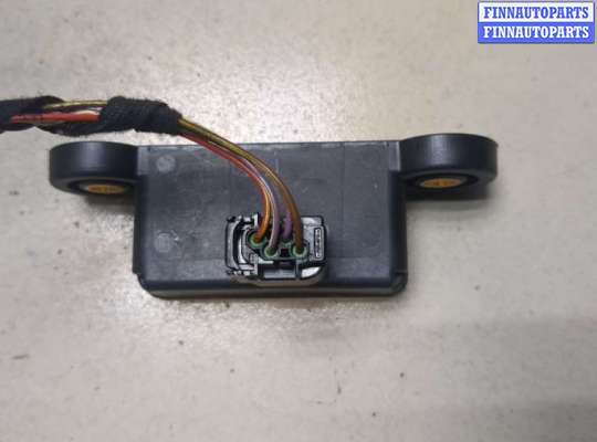 купить Датчик ускорения на Mercedes S W221 2005-2013