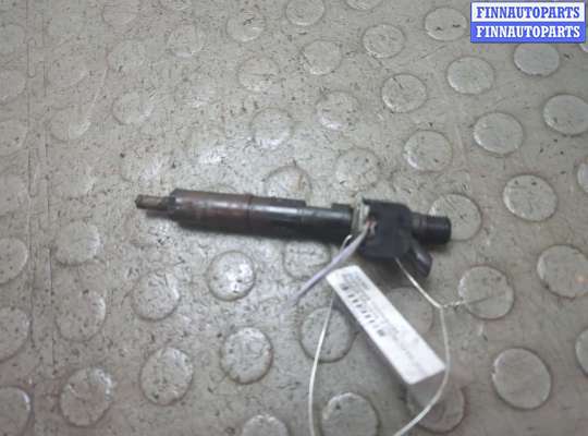 Форсунка топливная RN1550676 на Renault Megane 3 2009-2016