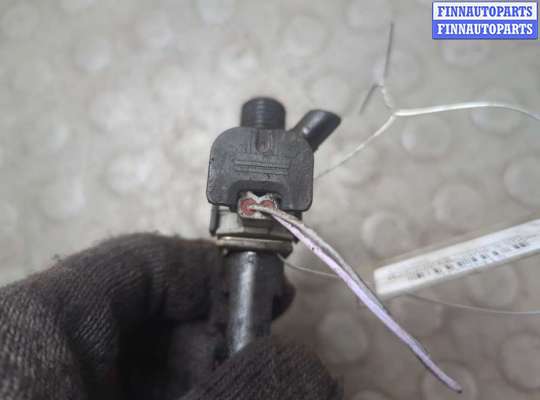 Форсунка топливная на Renault Megane III