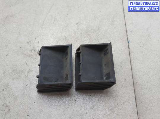 купить Кронштейн радиатора на BMW X5 E70 2006-2013