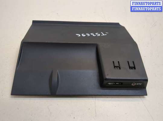 купить Разъем AUX/USB на Skoda Octavia (A7) 2013-2023