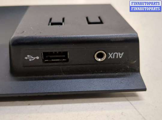 купить Разъем AUX/USB на Skoda Octavia (A7) 2013-2023