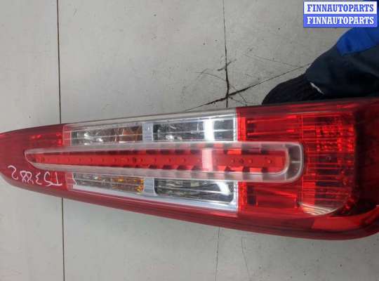 купить Фонарь (задний) на Ford C-Max 2002-2010
