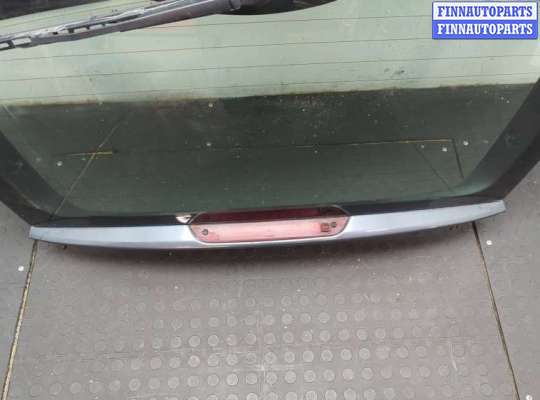 Крышка багажника на Ford Focus I