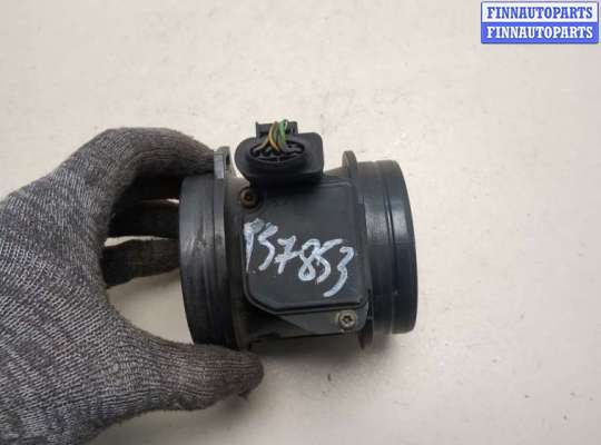 Датчик расхода воздуха (ДМРВ) на Audi A4 (8E/8H, B6)