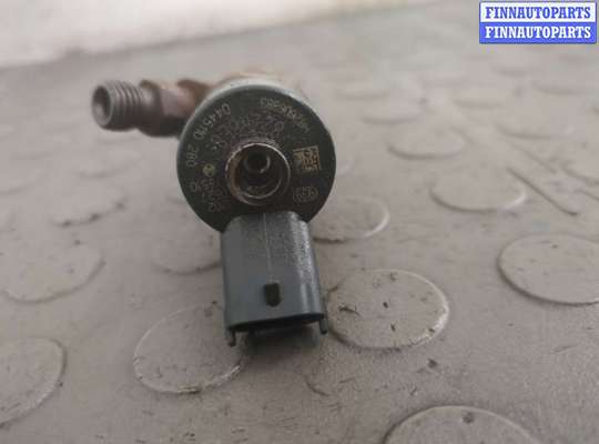 купить Форсунка топливная на Renault Scenic 2003-2009