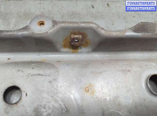 купить Балка под радиатор на Toyota Yaris 2005-2011