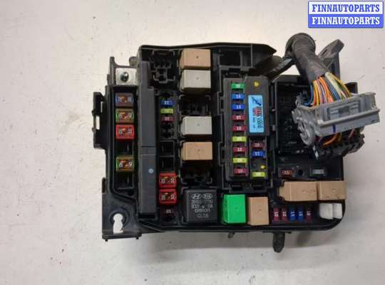 Блок предохранителей HN610465 на Hyundai i30 2011-2017