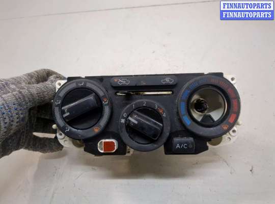 купить Переключатель отопителя (печки) на Nissan Note E11 2005-2013