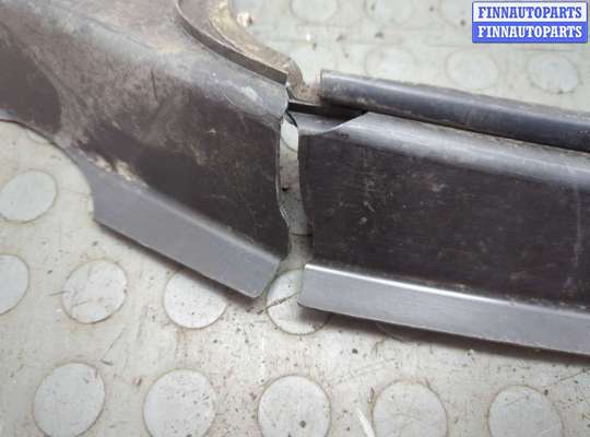 купить Жабо под дворники (дождевик) на Peugeot 307 2001-2008