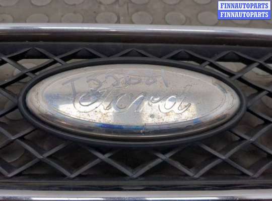 купить Решетка радиатора на Ford Fusion 2002-2012