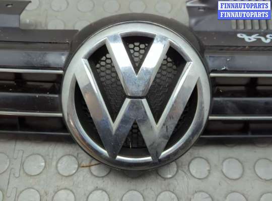 купить Решетка радиатора на Volkswagen Golf 6 2008-2012