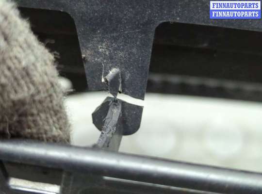 купить Решетка радиатора на Volkswagen Golf 6 2008-2012