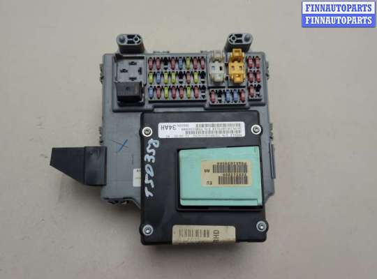 Блок предохранителей JPB5517 на Jeep Liberty 2001-2007