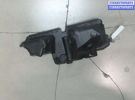 купить Пластик (Обшивка) моторного отсека на Nissan Note E11 2005-2013