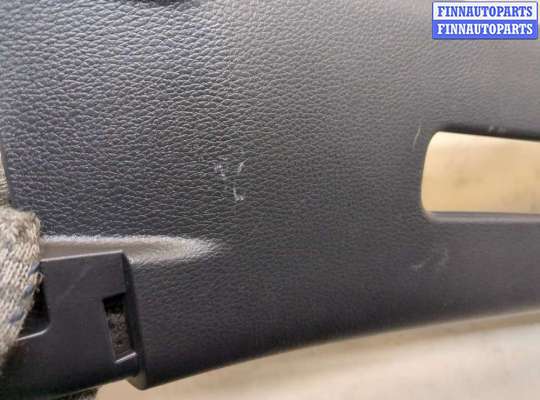 купить Обшивка центральной стойки на Mitsubishi Eclipse Cross 2017-