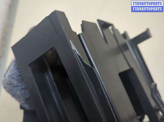 купить Кронштейн (лапа крепления) на Chevrolet Malibu 2018-2025