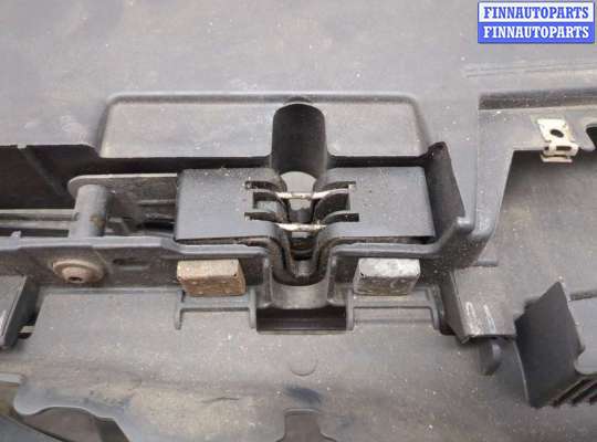 купить Рамка передняя (телевизор) на Volkswagen Passat 6 2005-2010