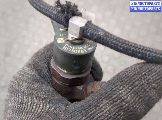 купить Форсунка топливная на Volvo XC70 2000-2007