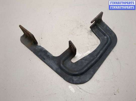 Купить Кронштейн подножки на Cadillac Escalade 3 2006-2014 Кронштейн подножки CD70414 на Cadillac Escalade 3 2006-2014