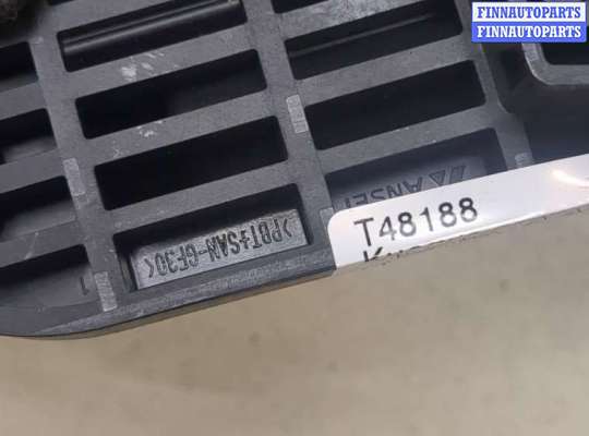 купить Кнопка открывания багажника с крышки на Mitsubishi Outlander 2012-2021