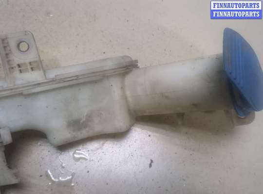 купить Бачок омывателя на Volkswagen Passat 7 2010-2015 Европа