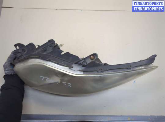 купить Фара (передняя) на Toyota Auris E15 2006-2012