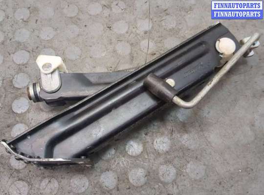 Домкрат MB1573216 на Mercedes E W211 2002-2009