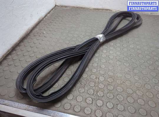 купить Уплотнитель на Hyundai Santa Fe 2012-2018