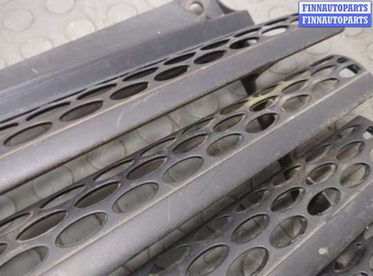 купить Решетка радиатора на Mercedes Vito W639 2003-2014
