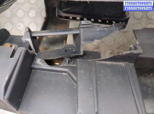 купить Рамка передняя (телевизор) на Renault Laguna 3 2007-2025