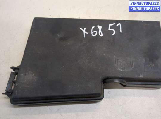 купить Крышка блока предохранителей на Ford Focus 2 2008-2011