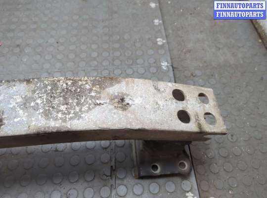 купить Усилитель бампера на Toyota Corolla Verso 2004-2009