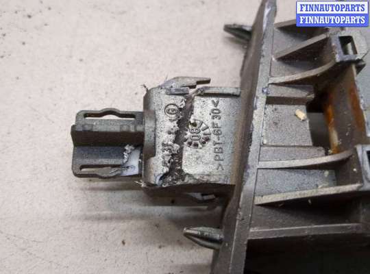 купить Лючок бензобака на Renault Scenic 1996-2002