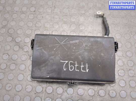 купить Блок предохранителей на Cadillac SRX 2009-2016