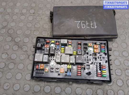 купить Блок предохранителей на Cadillac SRX 2009-2016