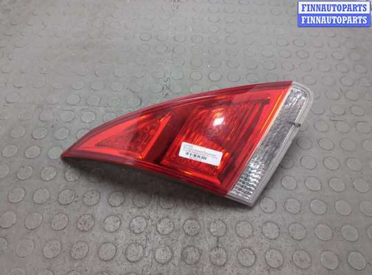 купить Фонарь крышки багажника на Toyota Venza 2008-2017